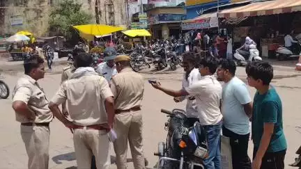 बूंदी: अहिंसासर्किल पर यातायात नियमों का उल्लंघन करने वाले 15 से ज्यादा वाहन चालकों के काटे गए चालान