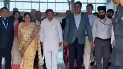 अमरावती: सरन्यायाधीश न्या. भूषण गवई यांचे अमरावतीत आगमन, खा. बळवंत वानखडे यांनी केले स्वागत
