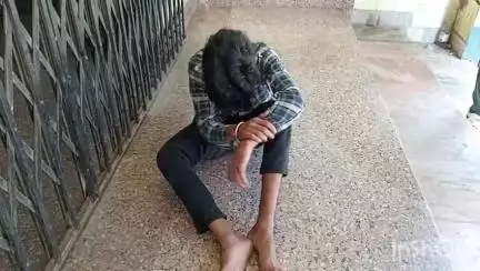 চুঁচুড়া-মগরা: গাজা খাওয়ার প্রতিবাদ করাই প্রহৃত হলেন মহিলা কর্মী ঘটনাটি চুঁচুড়ার