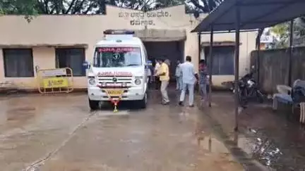 ಶಿಗ್ಗಾಂವ: ಪಟ್ಟಣದ ಗಂಗಿಬಾವಿ ಕ್ರಾಸ್  ಬರ್ಬರ ಕೊಲೆಯಾದ ಶಿವಾನಂದ ಕುನ್ನೂರು ಅಂತ್ಯಕ್ರಿಯೆ