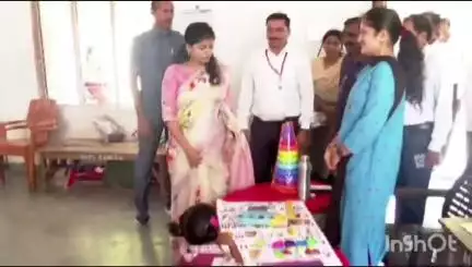 దామెర మండల కేంద్రంలోని పీఎం శ్రీ ఎంపీపీ ఎస్ పాఠశాల, జిల్లా పరిషత్ ఉన్నత పాఠశాలను జిల్లా కలెక్టర్  తనిఖీ చేశారు.