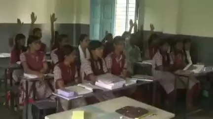 మహబూబ్ నగర్ అర్బన్: ప్రభుత్వ పాఠశాలలో చదువుతోపాటు విద్యార్థులకు నాణ్యతమైన భోజనం అందించాలి: జిల్లా కలెక్టర్ విజయేందిర బోయి