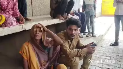 कर्वी: रैपुरा के बसिला मोड़ के पास अज्ञात वाहन की टक्कर से बाइक सवार युवक की मौत, पुलिस ने कराया शव का पोस्टमार्टम