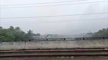 ప్రతిపాడు ఏలేశ్వరం అన్నవరం ప్రాంతాలలో దంచి కొడుతున్న భారీ వర్షం జిల్లాలో అత్యధిక వర్షపాతం ఏలేశ్వరం తొండంగిలోనే