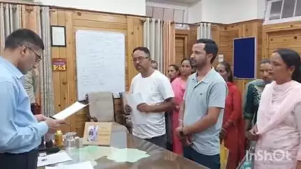 चम्बा: ग्राम पंचायत टपूण के ग्रामीणों ने लो वोल्टेज की समस्या से निजात दिलवाने की उठाई मांग #jansamsya