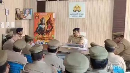 अलीगंज: एटा के एएसपी राजकुमार कुमार सिंह ने कोतवाली जैथरा का दौरा किया, अलीगंज सर्किल के समस्त थानों का अर्दली रुम