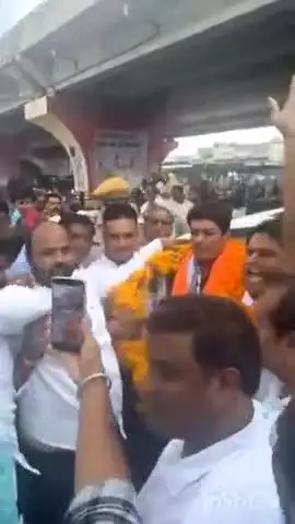 टोंक: कैबिनेट मंत्री अविनाश गहलोत के टोंक पहुंचने पर माली समाज और भाजपा कार्यकर्ताओं ने किया भव्य स्वागत