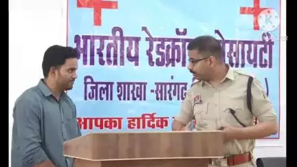 एसपी कार्यालय में स्वास्थ्य विभाग ने पुलिस अधिकारियों और कर्मचारियों को दी प्राथमिक उपचार की ट्रेनिंग