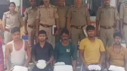 कानपुर: पनकी थाना क्षेत्र के अंतर्गत एक महिला अभियुक्ता समेत 5 अभियुक्तों को किया गिरफ्तार, 4 किलो 162 ग्राम गांजा किया बरामद