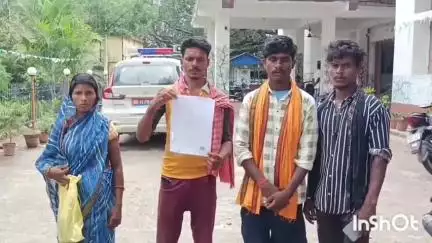 जमुई: गरसंडा से बालक को अगवा कर बंगलोर में मज़दूरी कराने वाले व्यक्ति के खिलाफ पीड़ित परिवार ने टाउन थाना में आवेदन दिया