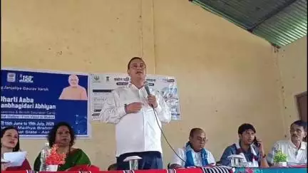 দেৰগাঁও: হিন্দু-মুছলমান সন্দৰ্ভত কৰা মন্তব্য দুৰ্ভাগ্যজনক,অখিল গগৈৰ মন্তব্যক লৈ দানিচাপৰিত সোচ্চাৰ সাংসদ কামাখ্যা প্ৰসাদ তাছা