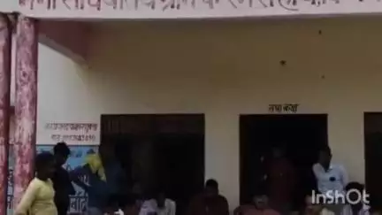 सिरौली गौसपुर: राम सहाय गांव में ग्राम प्रधान के नेतृत्व में मिनी सचिवालय में पुलिस चौपाल का आयोजन हुआ