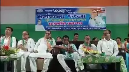 মাথাভাঙা ২: নিশিগঞ্জ সংলগ্ন এলাকায় মাথাভাঙা 2 নং ব্লক তৃণমূল কংগ্রেসের উদ্যোগে প্রস্তুতি সভা ও শাখা সংগঠনের সভাপতিদের সংবর্ধনা