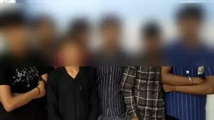 समस्तीपुर: रेलवे स्टेशन के प्लेटफार्म नंबर एक से जीआरपी, आरपीएफ और निजी संस्था की रेस्क्यू टीम ने 7 बाल मजदूरों को किया रेस्क्यू