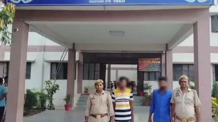 इटवा: इटवा पुलिस ने बदेलिया तिराहे से हत्या के प्रयास के मामले में दो आरोपितों को किया गिरफ्तार