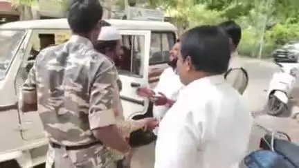 మాజీ మంత్రిపై సవాలు విసిరిన ఎస్సీ జన సంఘం నేత దాసగాని కుల్లాయప్ప, ఐఎంఎం భాషాలను నగరంలో అరెస్ట్‌ చేసిన పోలీసులు
