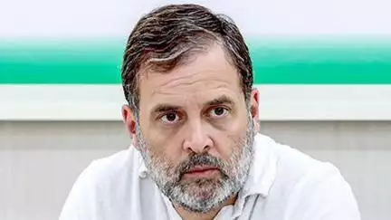 राहुल गांधी ने लगाया वोट चोरी का आरोप तो भड़के फडणवीस, कहा- कब तक हवा में तीर चलाते रहोगे?