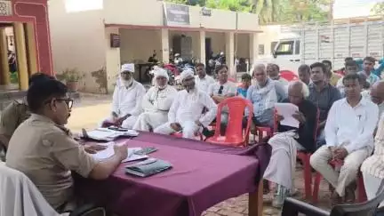 घोसी: मोहर्रम को लेकर घोसी कोतवाली में शांति समिति की बैठक सम्पन्न, ताज़िया जुलूस के रूट, समय और व्यवस्थाओं पर लिए गए सुझाव