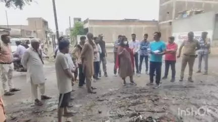 अमरावती: अमरावती शहरात मनपा आयुक्त सौम्या शर्मा ॲक्शन मोडवर पत्रकार परिषदेनंतर स्वच्छते संदर्भात गंभीर गड्डे व स्वच्छतेचे चौकशी