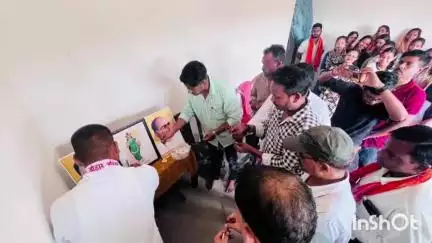 लखनपुर: आपातकाल के 50 वर्ष पूर्ण होने पर भाजपा कुन्नी मंडल ने नवापारा चौक में संविधान हत्या दिवस के रूप में मनाया