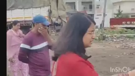 अमरावती: उपसलेल्या घडाची 48 तासात विल्हेवाट लावा मनपा उपायुक्त डॉक्टर मेघना वासनकर यांचे निर्देश, मनपा आयुक्तही रस्त्यावर