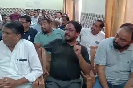 ਮਲੋਟ: ਸਿਟੀਜਨ ਕਲੱਬ ਮੈਂਬਰਾਂ ਨੇ ਜੂਆ ਖੇਡਣ ਦਾ ਮਾਮਲਾ ਦਰਜ ਕਰਨ ਨੂੰ ਦੱਸਿਆ ਗਲਤ ਅਤੇ ਪੁਲਿਸ 'ਤੇ ਲਗਾਏ ਧੱਕੇਸ਼ਾਹੀ ਦੇ ਆਰੋਪ, ਪੁਲਿਸ ਨੇ ਕੀਤਾ ਖੰਡਨ