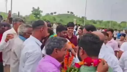 ગરૂડેશ્વર: તાલુકાની ગ્રામ પંચાયતની ચૂંટણીમાં કારેલી અને ઈન્દ્રવર્ણા ગ્રામ પંચાયત ના પરિણામ જાહેર કરવામાં આવ્યા છે.