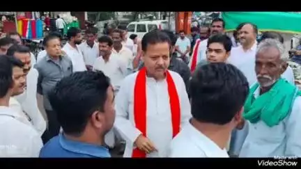 बेगमगंज: मध्यप्रदेश शासन के पूर्व कैबिनेट मंत्री रामपाल सिंह पहुंचे बेगमगंज भाजपा कार्यालय, सुनीं आमजन की समस्याएं