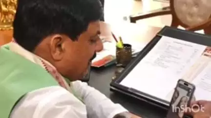 उज्जैन शहर: कतर में फंसी उज्जैन की बहू मनीषा भटनागर सकुशल वतन लौटीं, मुख्यमंत्री ने वीडियो कॉल पर बात की