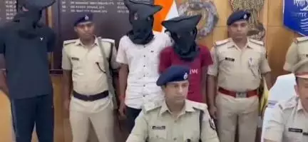पटना ग्रामीण: हथियार लहराने और लूट मामले में 3 अपराधी गिरफ्तार, 3 नाबालिग भी पकड़े गए: पटना SSP