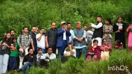 सोलन: स्वास्थ्य मंत्री धनीराम शांडिल ने धोबटन मेले के समापन समारोह में कहा, मेले हमारी समृद्ध सभ्यता के प्रतीक हैं