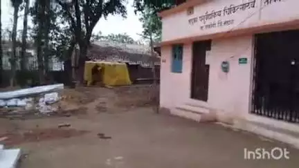 साकोली: साकोलीतील लाखांदूर फाट्यावरील पशुवैद्यकीय दवाखान्याच्या बांधकामासाठी आणलेल्या 12हजार 960 रूपयांच्या लोखंडी सळाकीची चोरी