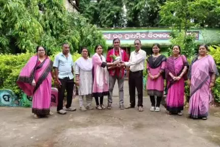 ସୋନପୁର: ସୋନପୁର ମଝିପଡ଼ା ସରକାରୀ ଉ.ପ୍ରା ବିଦ୍ୟାଳୟ ପରିଦର୍ଶନ କଲେ ଅତିରିକ୍ତ ଗୋଷ୍ଠୀ ଶିକ୍ଷା ଅଧିକାରୀ