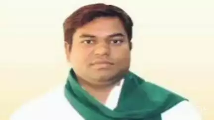 बारुन: वीआईपी पार्टी को 'नाव' चुनाव चिन्ह फिर से मिलने पर कार्यकर्ताओं में खुशी की लहर