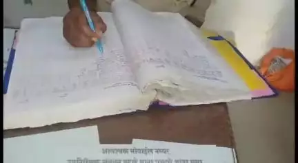 लखनादौन: धूमा पुलिस की अवैध शराब पर बड़ी कार्रवाई, 55 लीटर कच्ची शराब के साथ दो आरोपी और मोटरसाइकिल ज़ब्त
