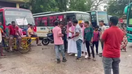 सिमडेगा: सिमडेगा बस स्टैंड सहित कई स्थानों पर हुई नागपुरी एल्बम गाने की शूटिंग, जल्द होगा यूट्यूब पर रिलीज