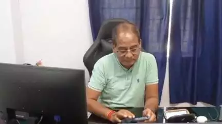 अरेराज: अरेराज प्रखंड में पंचायत उपचुनाव के लिए एक प्रत्याशी ने वापस लिया नामांकन पत्र