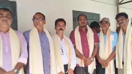 করিমগঞ্জ: বিনাপ্রতিদ্বন্দ্বিতায় জয়ী আনিপুর নয়াটিলা জিপির নব নির্বাচিত সভানেত্রী জাসমিনা সুলতানা চৌধুরী ও সহ সভাপতি জেকিব উদ্দিন