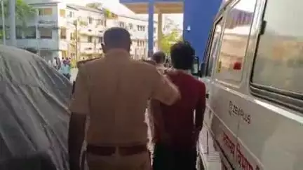 बिहार: बिहार शरीफ: मॉडल अस्पताल से अलमुनियम का सीट चोरी करते एक युवक रंगे हाथ गिरफ्तार