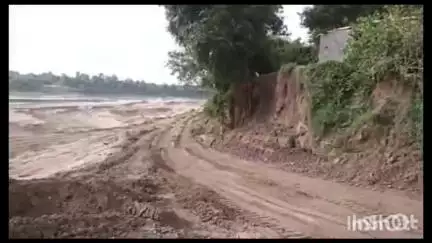 गोंदिया: दासगाव येथे अवैध रेती वाहतूक, दोन आरोपींवर गुन्हा दाखल,दासगाव बाजार चौकातील घटना