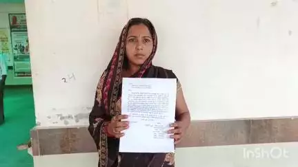 जलालाबाद: गांव पिटार मऊ में महिला के घर में सात बाहरी लोगों ने जबरन घुसकर डाला डेरा, महिला की भैंस खोलकर ले जाने की दे रहे धमकी