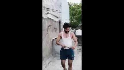 इंदौर: अवैध हथियार के साथ सोशल मीडिया पर वीडियो वायरल करने वाला आरोपी, अवैध चाकू सहित पुलिस थाना हीरानगर की गिरफ्त में