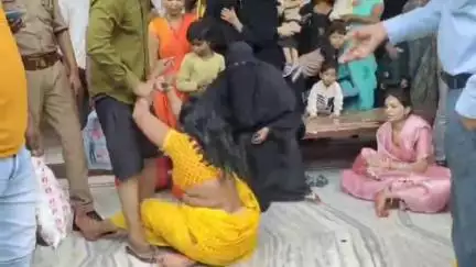 बस्ती: कोतवाली थाना क्षेत्र में स्थित निजी अस्पताल में इलाज के दौरान बच्चों की मौत, परिजनों ने लापरवाही का लगाया आरोप