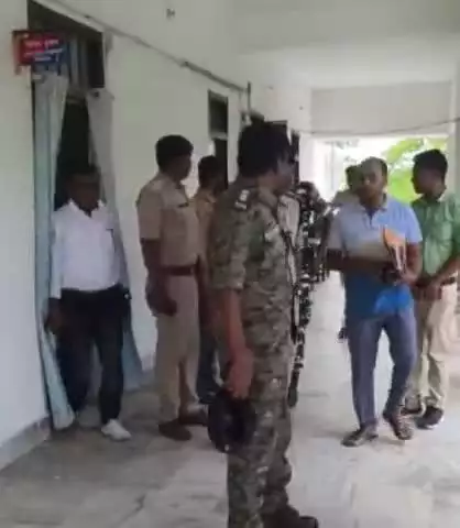 त्रिवेणीगंज: नवपदस्थापित एसडीपीओ विभाष कुमार ने संभाला कार्यभार, बेहतर पुलिसिंग को बताया प्राथमिकता