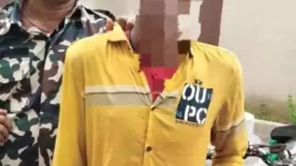 गया टाउन सीडी ब्लॉक: गया: चाकंद थाना पुलिस ने चोरी की बाइक के साथ 1 अभियुक्त को किया गिरफ्तार, भेजा जेल