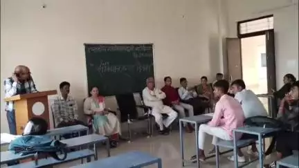 मोहन बड़ोदिया: शासकीय महाविद्यालय मोहन बड़ोदिया में संविधान हत्या दिवस व नशामुक्त भारत पखवाड़ा मनाया गया