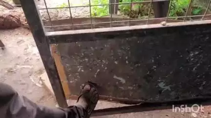 മണ്ണാർക്കാട്: മോഷണം പോലീസിന്റെ മൂക്കിൻ തുമ്പിൽ, നാട്ടുകൽ പോലീസ് സ്റ്റേഷന് സമീപം കടയുടെ ഗ്രിൽ തകർത്ത് പണം കവർന്നു