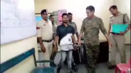 राजिम: मैनपुर पुलिस ने 840 नशीली टैबलेट के साथ एक आरोपी को किया गिरफ्तार