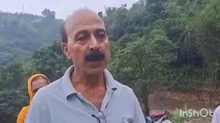 मंडी: बरसात बनी मुसीबत! हाईवे का मलबा और पानी घरों में घुसा, एनएच कंपनी हुई हरकत में