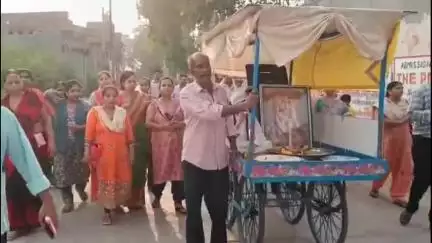 हसनपुर: हसनपुर नगर में भव्य साई पालकी निकली, भक्तों ने किया स्वागत